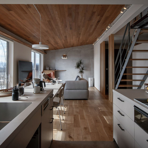 のどかな景色を眺めて暮らす 余白のある家