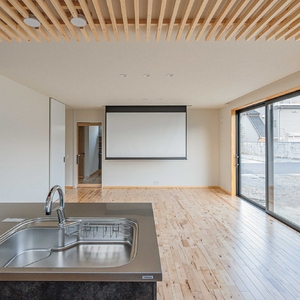 大容量の収納も1階に、暮らしやすさにこだわった家事ラク動線の家